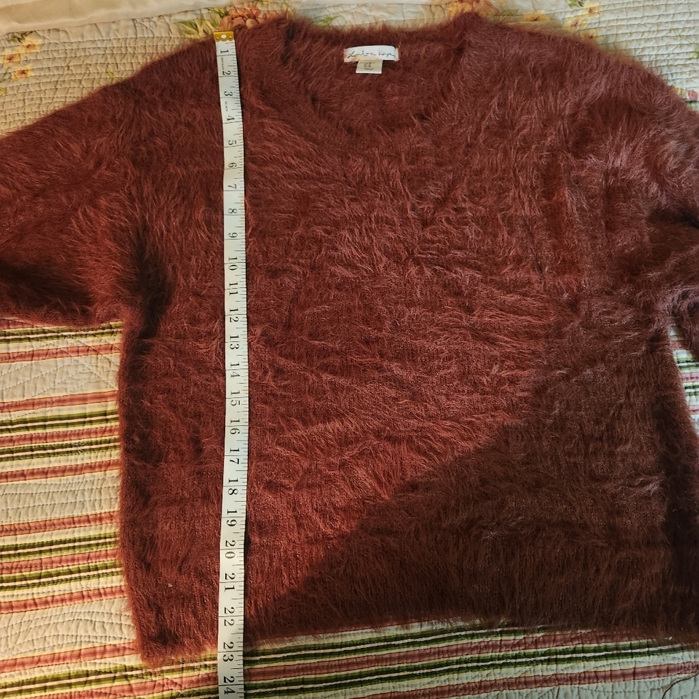 London Kaye Red Fuzzy Furry Sweater Stretch Faux Fur Size M - Picture 6 of 8